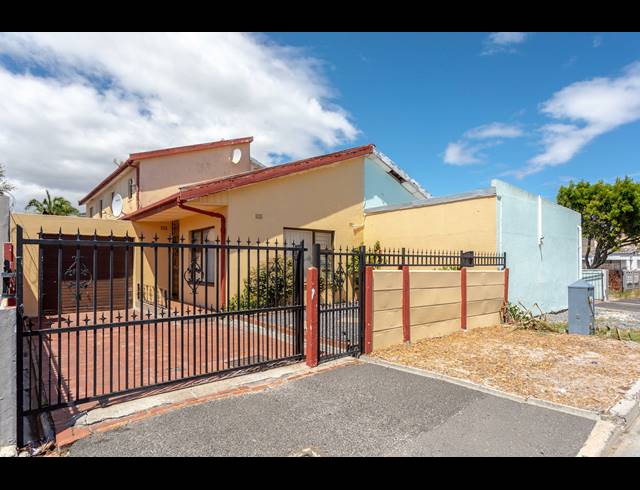 4 BEDROOM FREEHOLD SOLD IN WINDERMERE